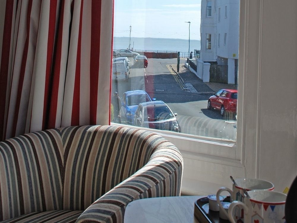 Cambridge House Guest House WTA WTA Eastbourne Exterior foto